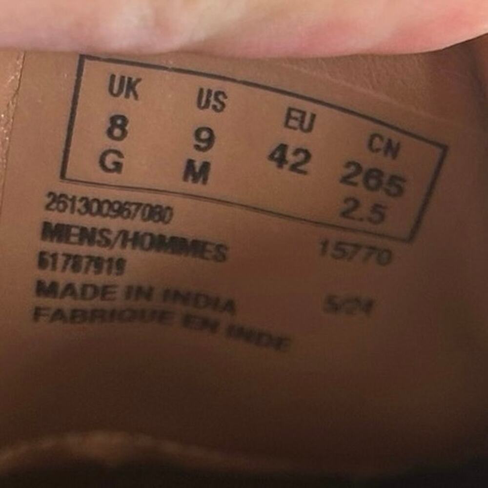 Clark’s men’s Timeless Oxford style brown leather shoe size 9 - Picture 11 of 11